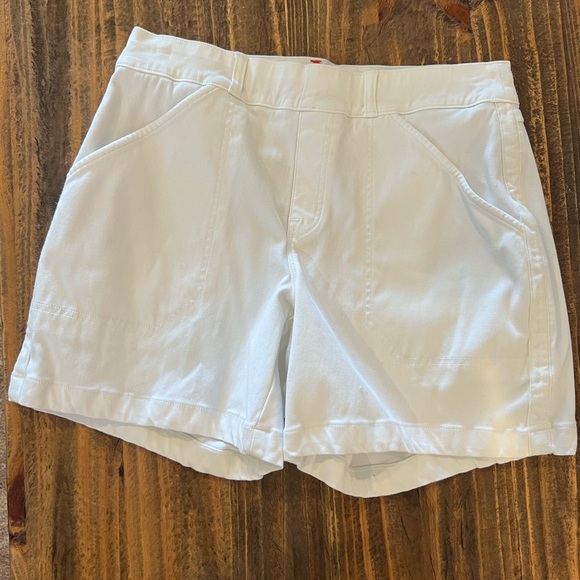 Spanx Women’s On The Go 6” Shorts Classic White Size M 4Pockets Stretch Cotton - Picture 3 of 11
